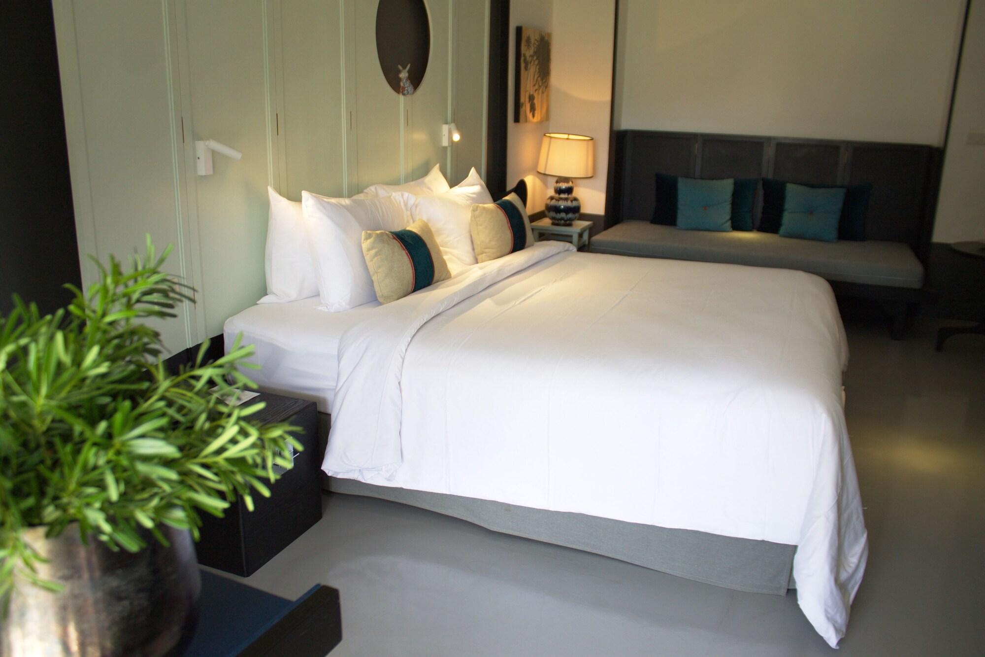 Hotel Ping Silhouette Chiang Mai Bagian luar foto