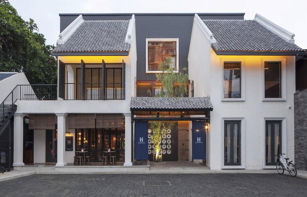 Hotel Ping Silhouette Chiang Mai Bagian luar foto